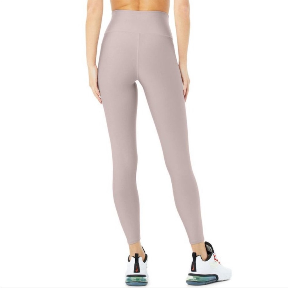 Alo High-Waist Airlift Legging